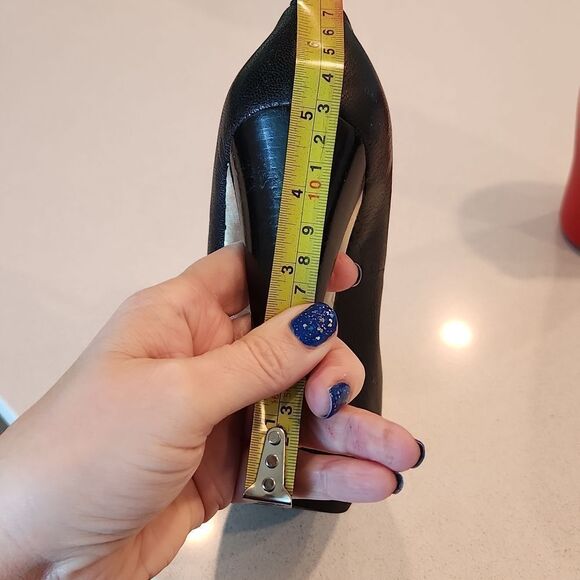 Black Michael Kors heels size 7 - Picture 7 of 9